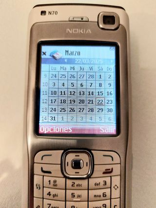 NOKIA N70