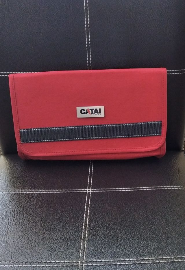 NUEVO. PORTADOCUMENTOS "CATAI".