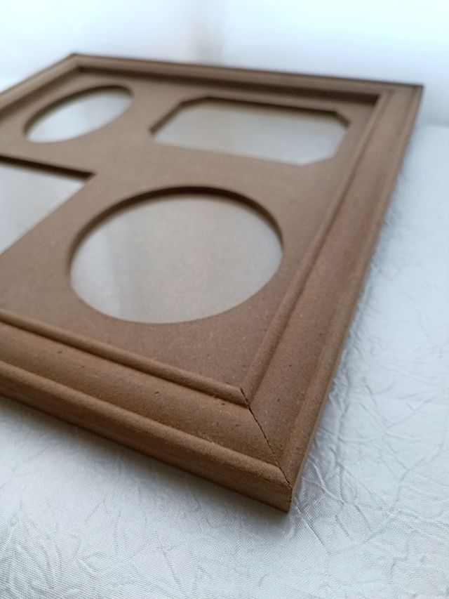 Cornice portafoto in legno