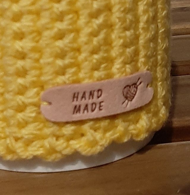 Funda taza crochet amarilla