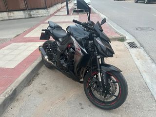 Kawasaki Z1000- Moto Impecable