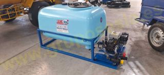 TINA BANCADA DE FUMIGACION DE 600 LITROS