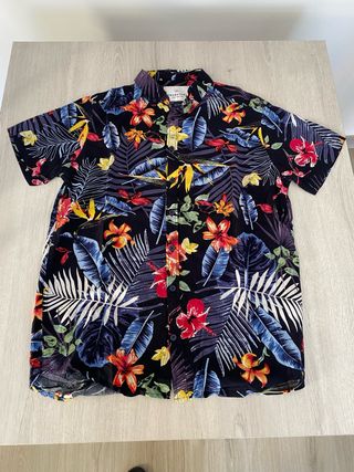 Camisa hawaiana multicolor