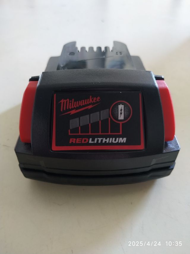 Batería Milwaukee M18 2.0Ah REDLITHIUM