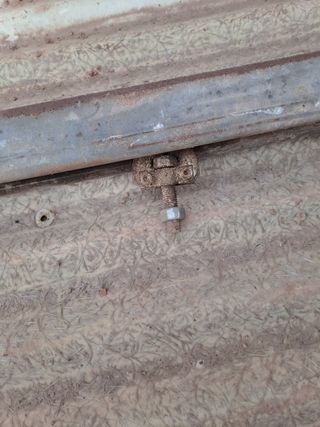 Riel puerta corredera - usado