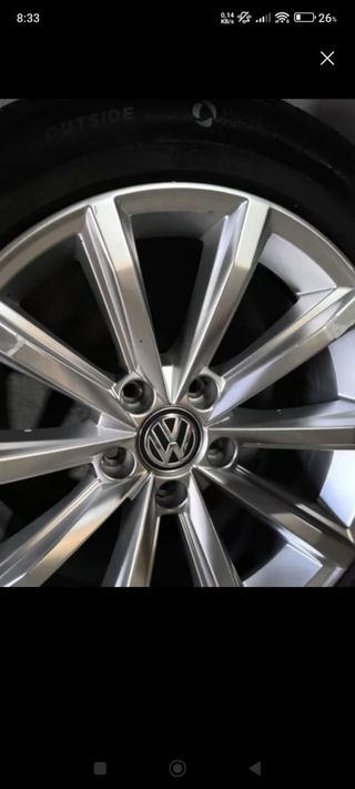 Ruedas Volkswagen grupo vag 17 pul
215/55/17w 90% 