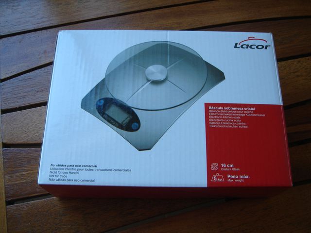 BASCULA SOBREMESA CRISTAL LACOR