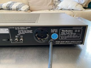 Technics SE-A808 Amplificador Estéreo HiFi. 80W
