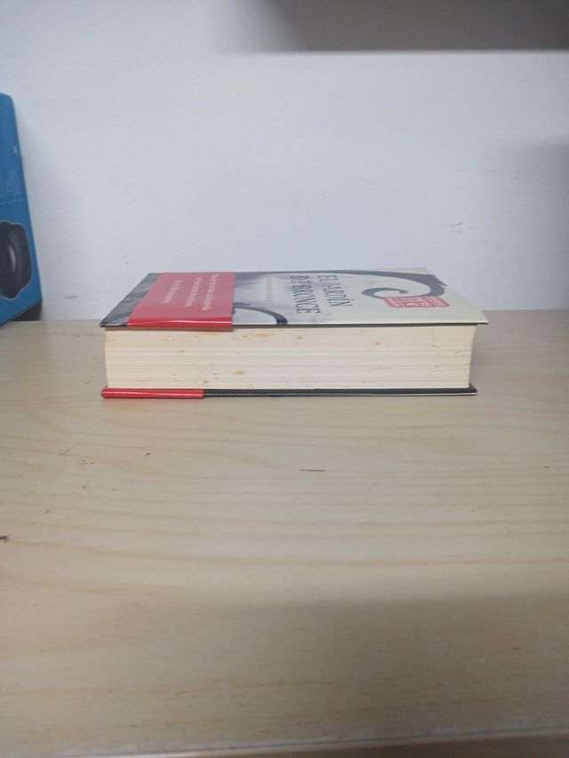 OFERTA NUEVO CON TARA. 5x4 El jardín de bronce