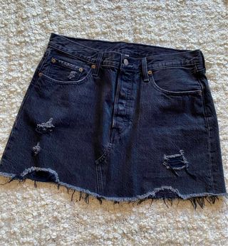 LOTE FALDA/CAMISETA LEVIS ORIGINAL