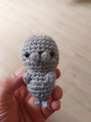Piccola foca in amigurumi fatto a mano
