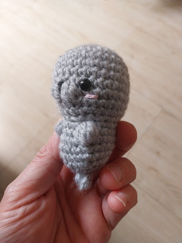 Piccola foca in amigurumi fatto a mano