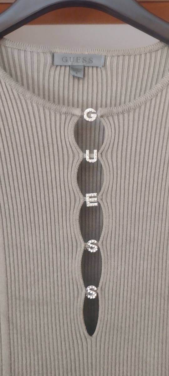 Abito Guess beige con dettagli