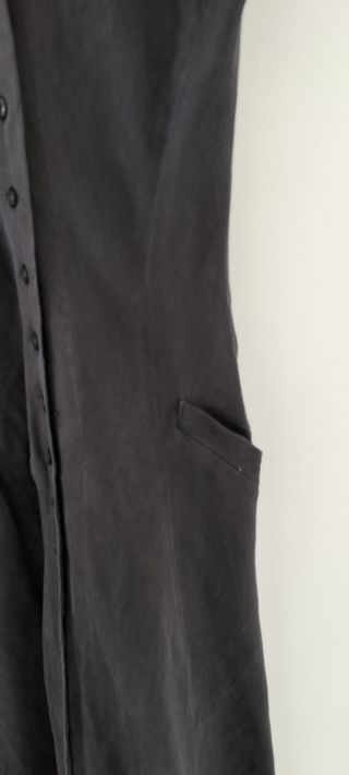 Vestido italiano de lino negro María Guardio