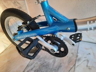 Bicicleta infantil azul