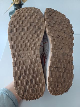 Zapatillas Zara beige & naranja talla 39