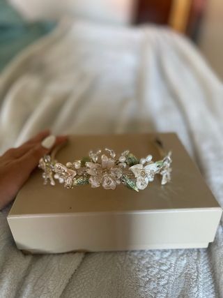 corona novia pronovias