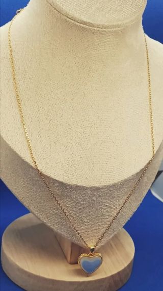 Colgante de oro 18k, y una cadena incluida 