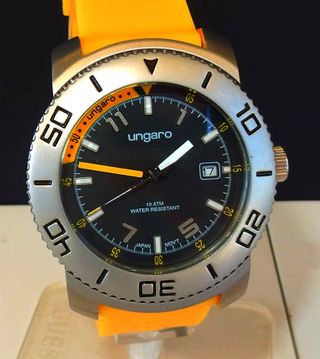 1464-Reloj UNGARO CITIZEN - unisex - NOS - caja