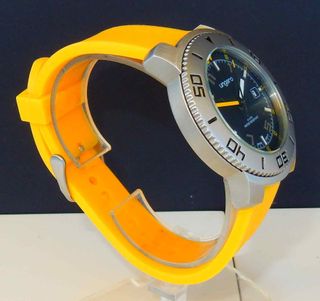 1464-Reloj UNGARO CITIZEN - unisex - NOS - caja