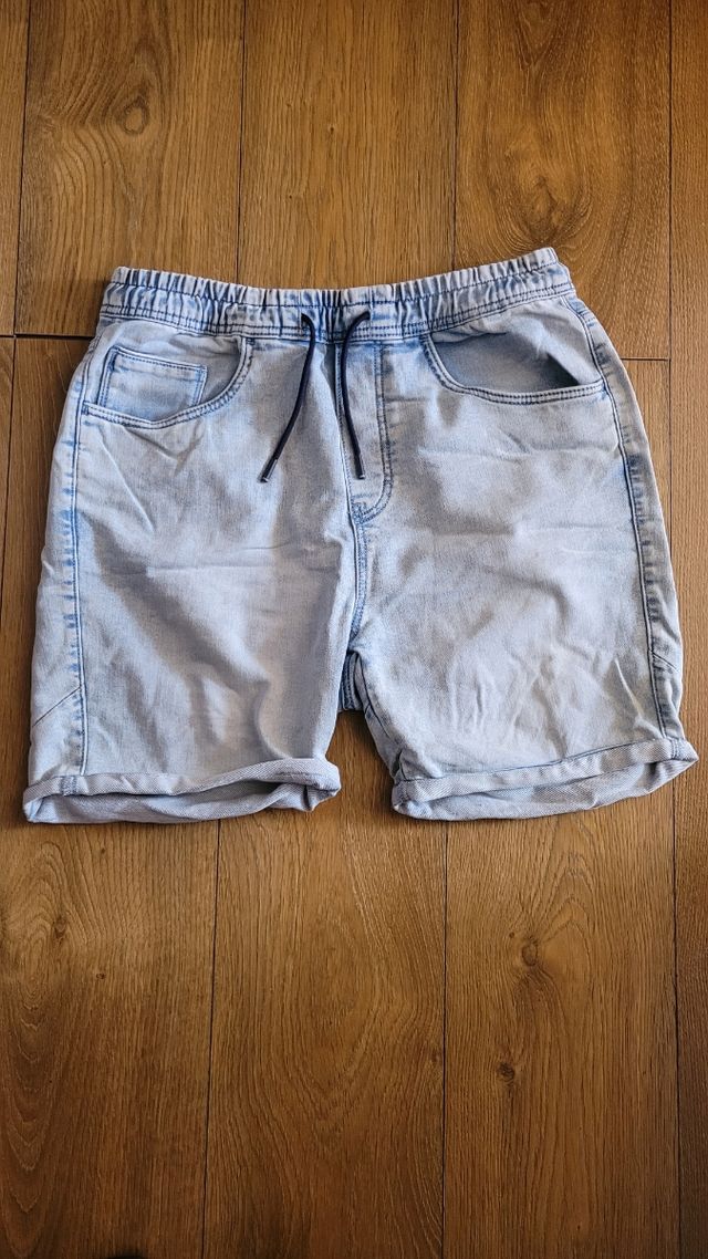 Bermuda vaquera Zara