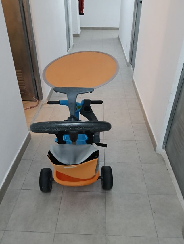 Motocicleta bebé-niño