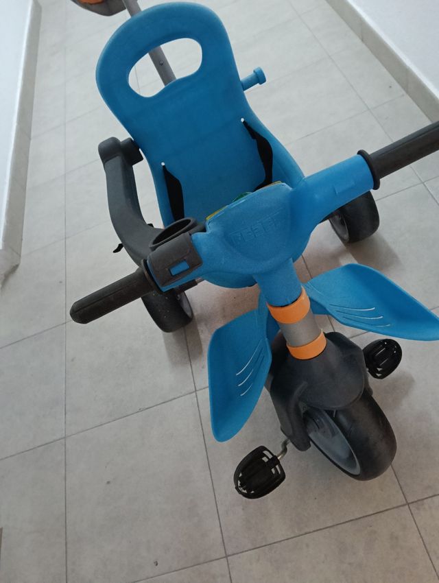 Motocicleta bebé-niño