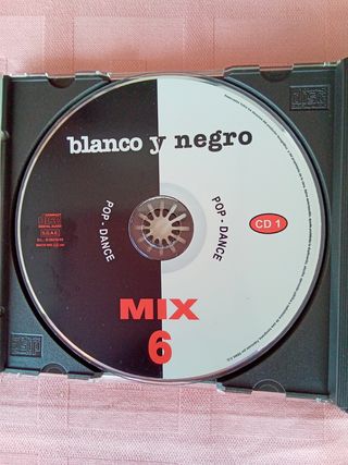 Blanco y Negro Mix 6.