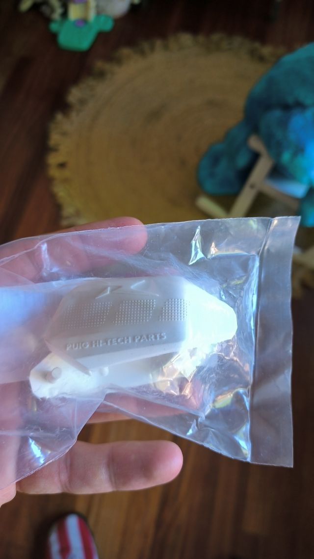 Tapas tope anticaídas Puig R12 blancas