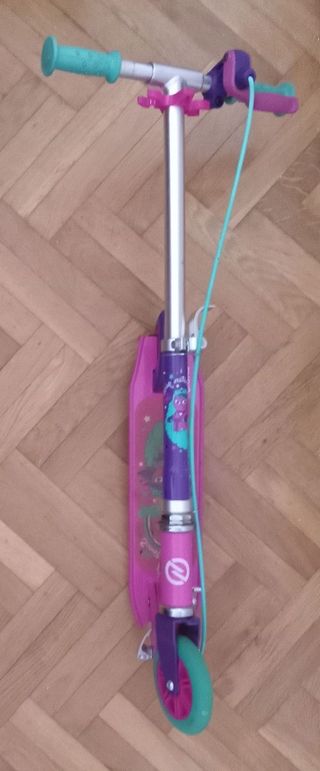 Patinete niña rosa y morado