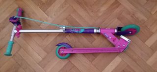 Patinete niña rosa y morado