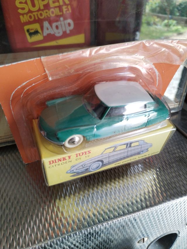 Dinky Toys Citroen DS 19