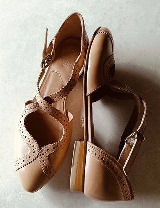 Sandalias LOTUSSE beige