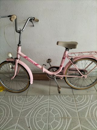 Bicicleta Gac rosa vintage
