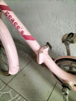 Bicicleta Gac rosa vintage