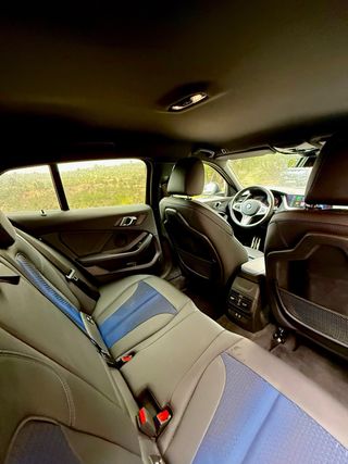 BMW 120ia M sport  2024