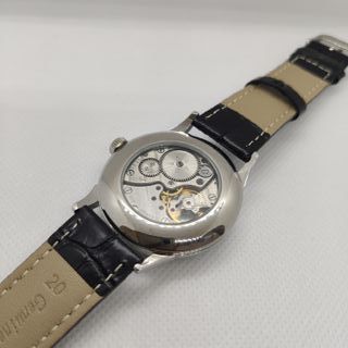 Reloj vintage MChZ, con movimiento Pobeda ZIM.