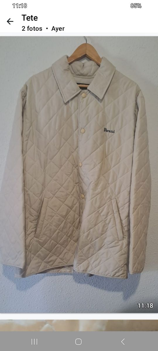 Parka chaqueta acolchada en color  Beig.