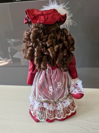 Bambola vintage da collezione