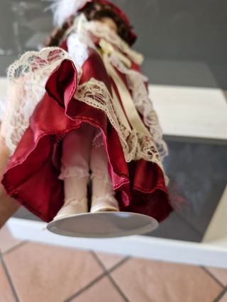 Bambola vintage da collezione