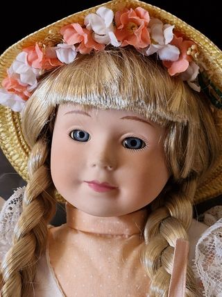 Bambola vintage da collezione