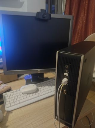 Hordenador y pantalla