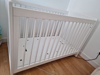 Cuna en buen estado
