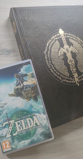 JUEGO + GUIA DELUXE ZELDA TOTK