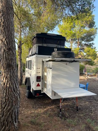 Caravana camper Offroad - Acampada