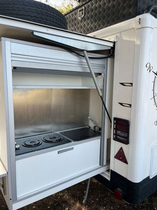 Caravana camper Offroad - Acampada