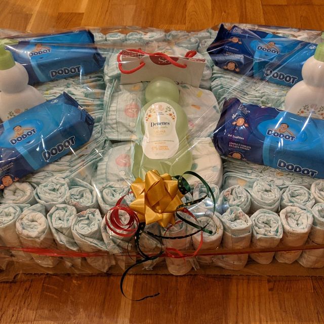 Tarta pañales bebé