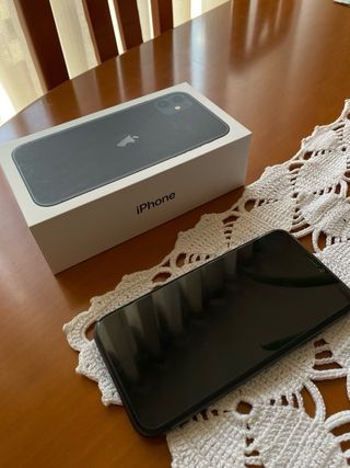 iPhone 11 64GB Negro | Buen estado