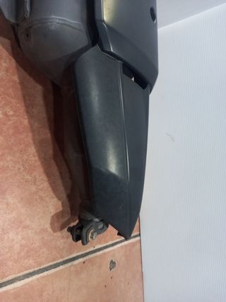 Escape Yamaha XMAX 300