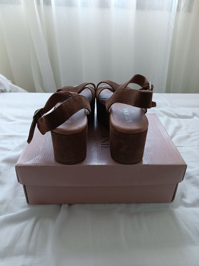 Sandalias BROWNIE talla 41